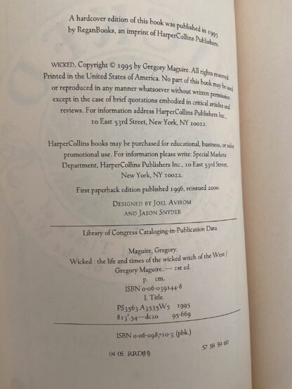 Gregory Maguire Wicked Witch Book, 2000 Paperback - Image 3