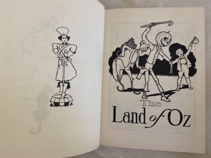 THE LAND OF OZ Book Baum Reilly & Lee White Cover Edition - Image 4