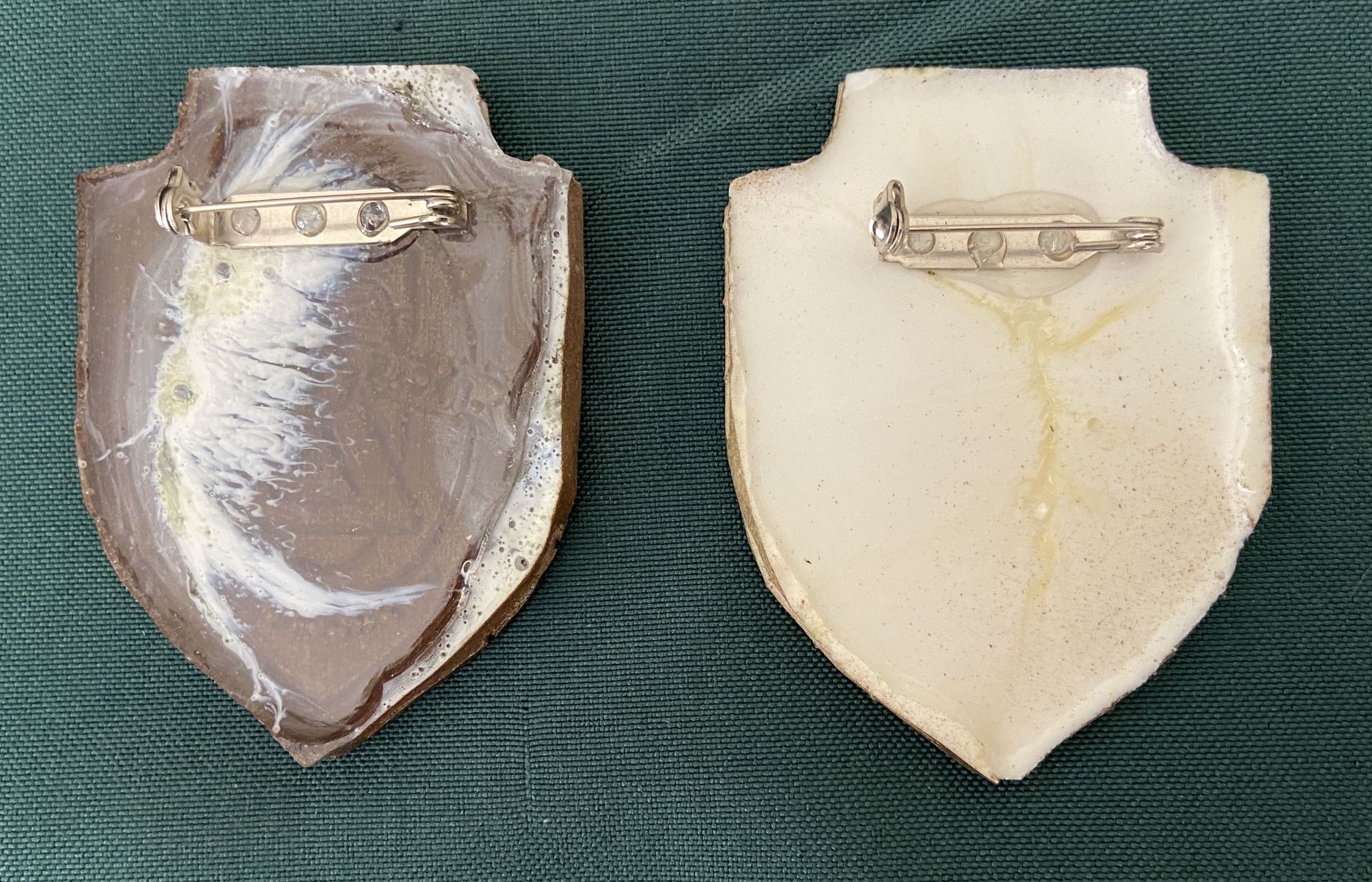 Choice of 2 RETURN TO OZ Pin Pinbacks Badge for Winkie Con / OzCon 2015 - Image 2