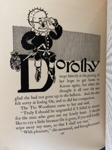 Wizard of Oz Hutchinson British Edition 1940 Dust Jacket